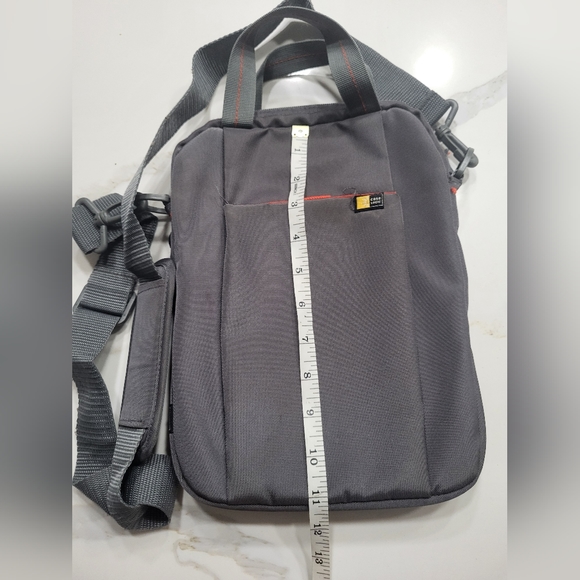 Case Logic mini laptop bag - Picture 10 of 12